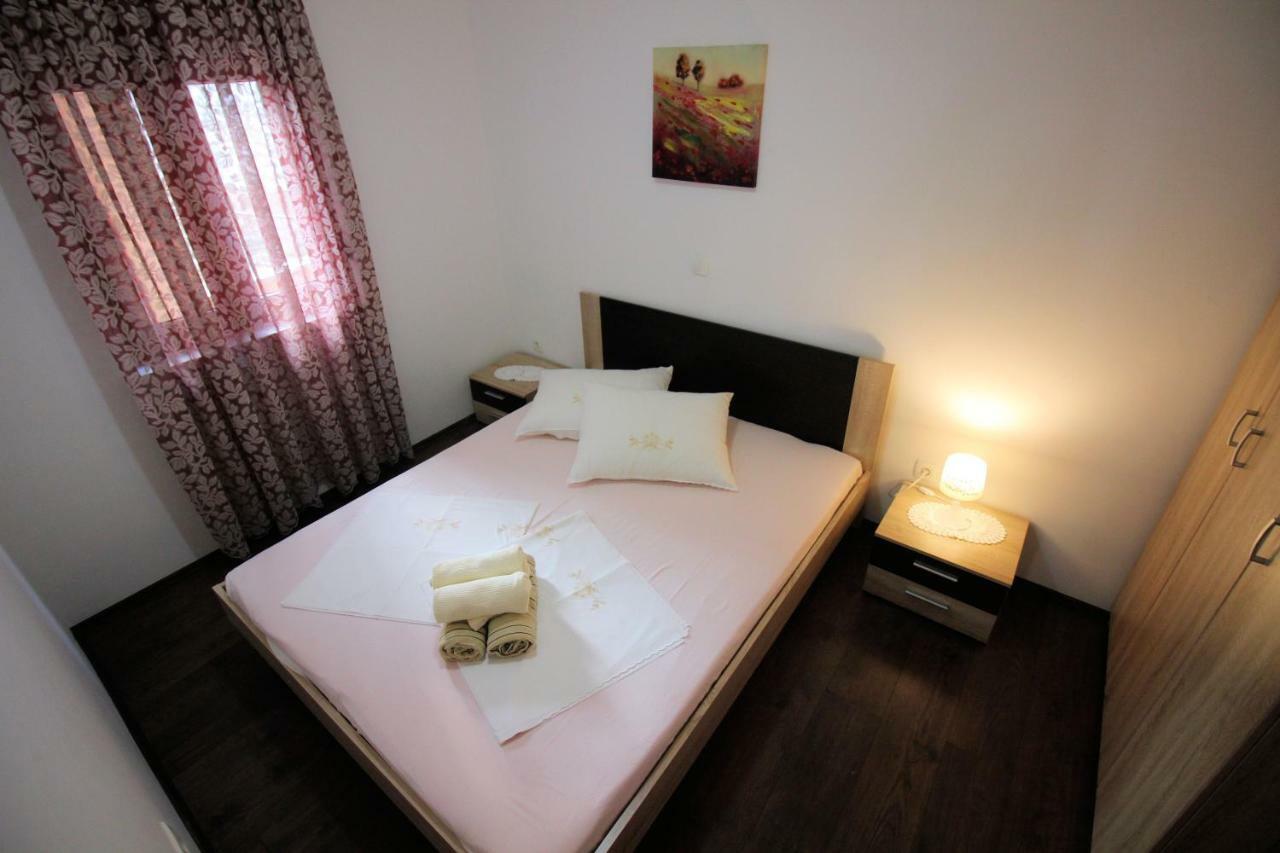 Apartmani Irena Novi Vinodolski Luaran gambar