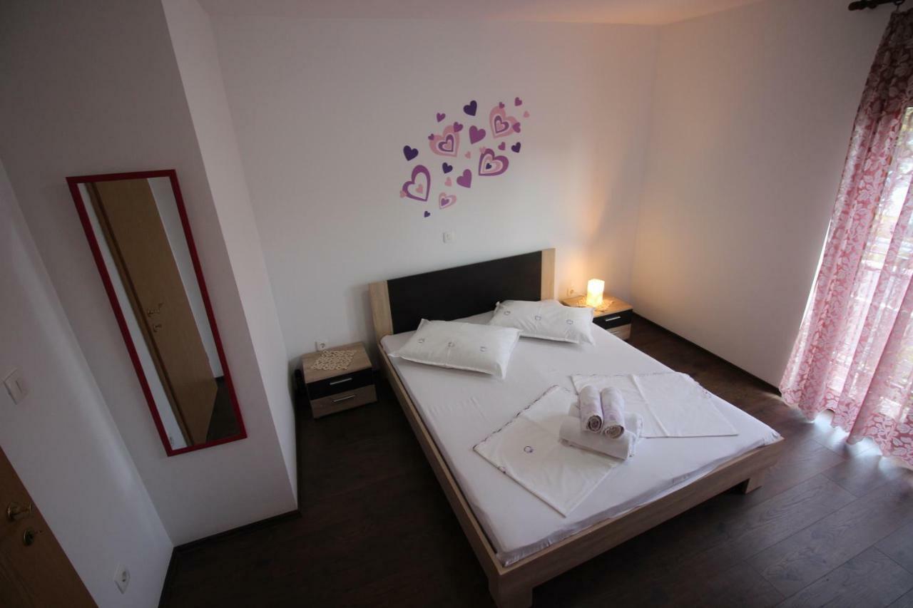 Apartmani Irena Novi Vinodolski Luaran gambar