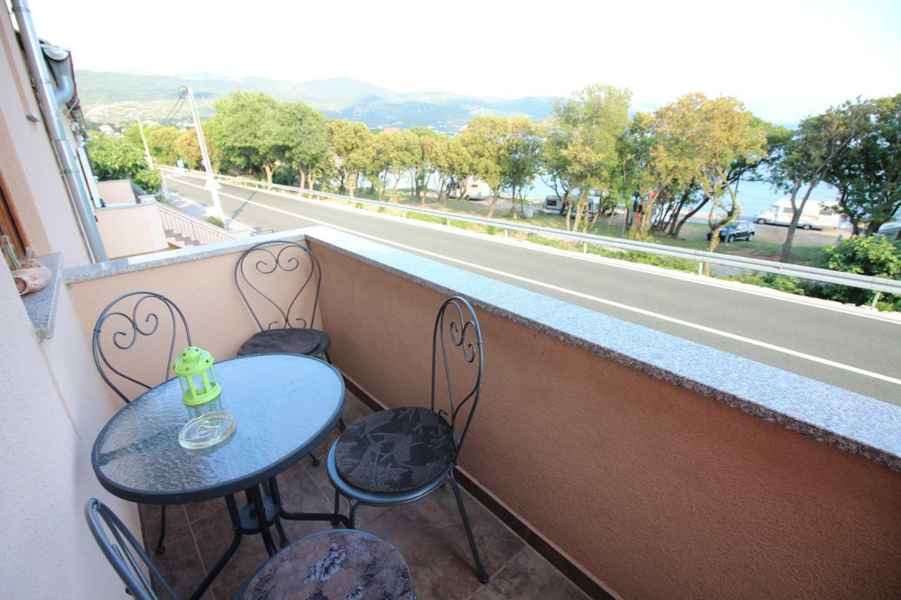 Apartmani Irena Novi Vinodolski Luaran gambar